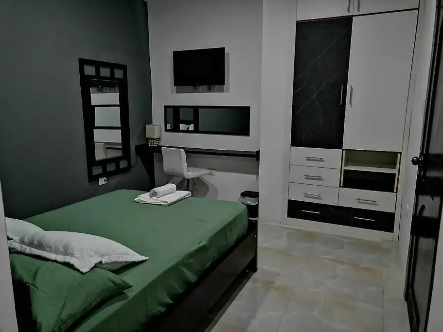 Lara\'S House Habitacion contacts